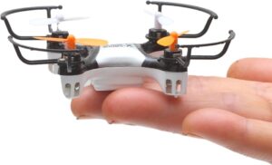 The Flyers Bay Quadcopter with 360 Degree Axis Gyro Stabilization, Multi Color - Image 5